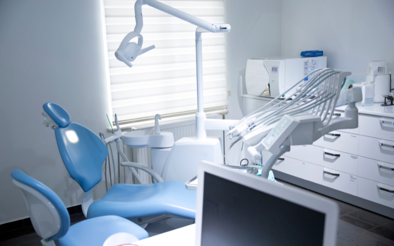 Descubra o enquadramento tributário ideal para dentistas 